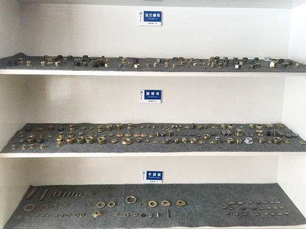 鲸鱼传媒下载汅API免费最新版厂房环境